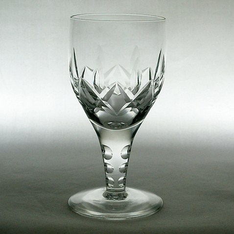 stuart_crystal_carlingford_sherry_glass