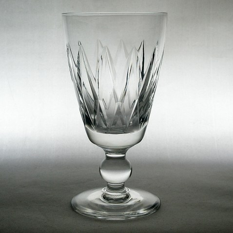 stuart_crystal_lovat_wine_glass